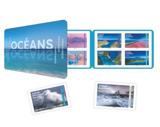 Booklet of 12 stamps - Oceans - green letter